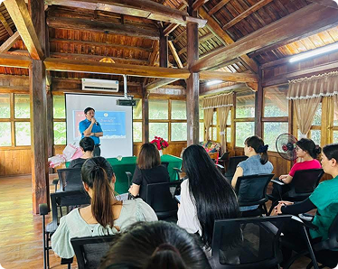 Anh dai dien tin tuc